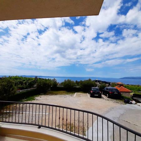 Apartments Akmadzic Makarska Exterior foto